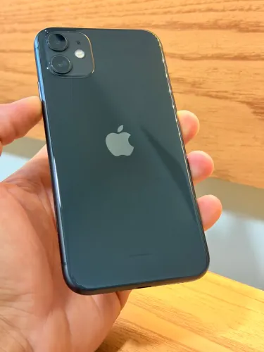 iPhone 11 - 128gb