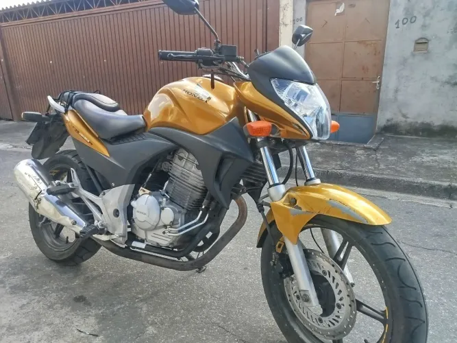 Cb300 vela fina