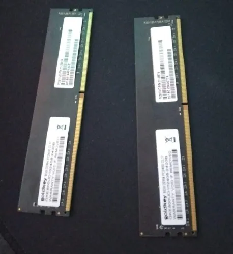 MEMÓRIA RAM DDR4 2X8GB