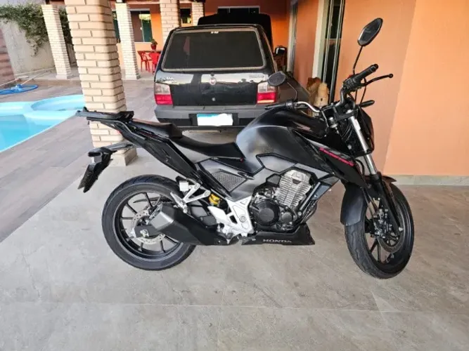 Honda Twister 300f 2023