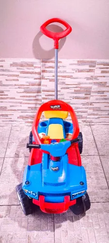 Quadriciclo Infantil Bandeirante