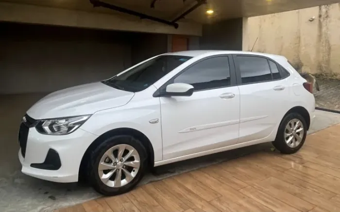Chevrolet Onix Hatch LT 1.0 12V Flex Mec. 4P 2023