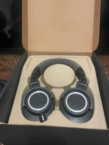 Fone de Ouvido Profissional Audio Technica ATH-M50x