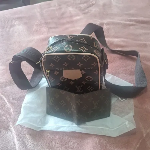 Bolsa Cross Body e Carteira Marrom