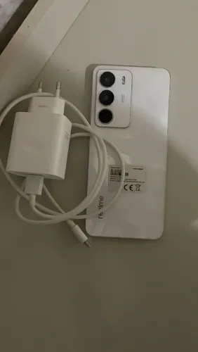 Vendo celular Realme 71C zerado, perfeitas condições.