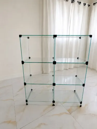 Prateleira de vidro