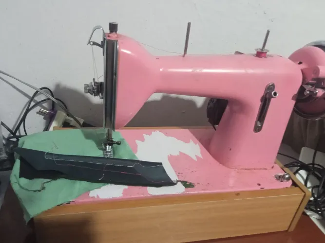 Máquina vigorelli 127V ou correia