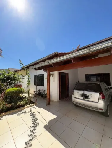 CASA NA SANTA MÔNICA
