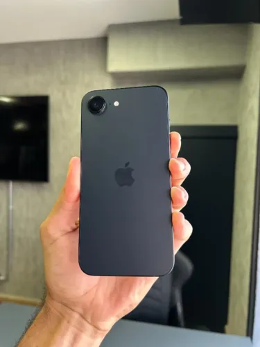 iPhone 16e 128gb - Preto
