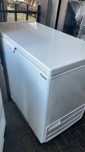 Freezer horizontal Fricon 411 litros novo