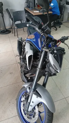 MT03 2021/21 muito nova 