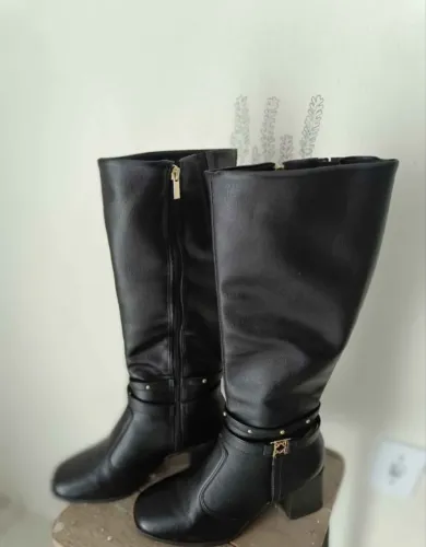 Bota feminina bebecê