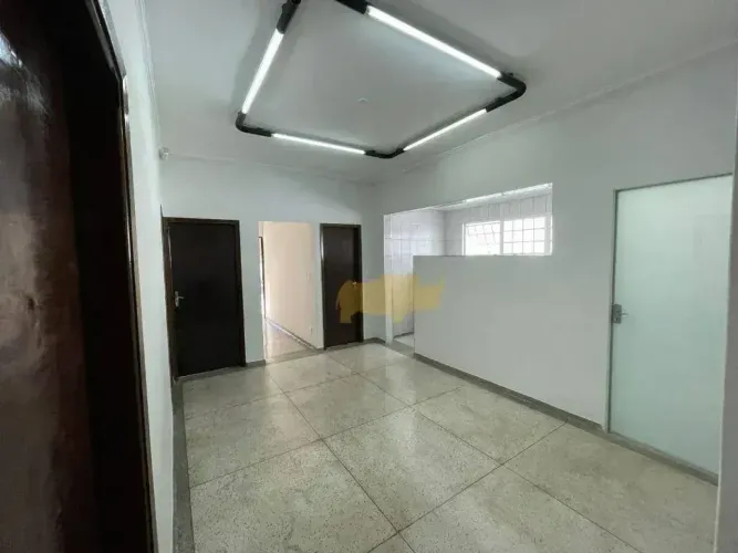 Sala para alugar, 10 m² com estacionamento por R$ 770/mês - Centro - Rio Claro/São Paulo