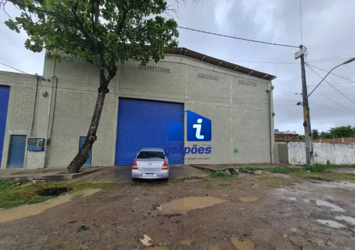 Galpão com 600 m² em Peixinhos - Olinda/PE