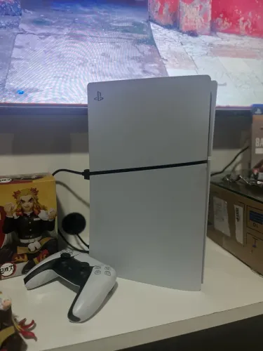 PS5 SLIM SEMINOVO FUNCIONANDO NORMAL