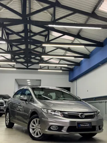 Honda Civic Sedan Lx/lxl 1.7 16V 115cv Aut. 4P 2014