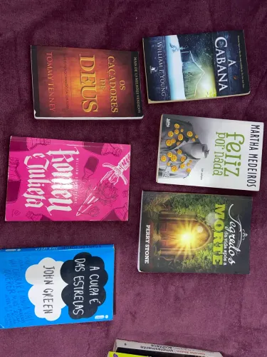 LIVROS 10 REAIS