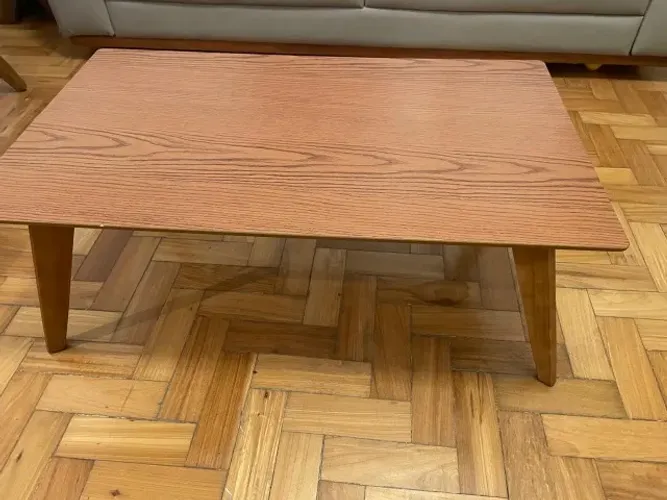 Mesa de centro retangular