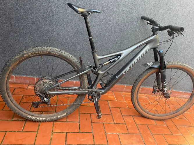 Specialized stumpjumper carbono 