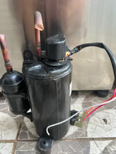 Compressor de ar-condicionado funcionando perfeitamente
