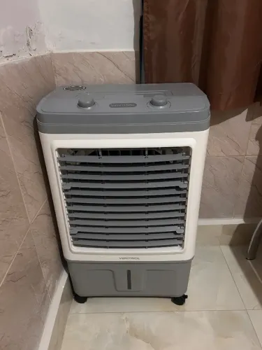 Climatizador Vertisol modelo:%20CLIN35PRO-02