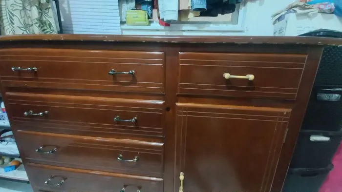 Vendo cômoda 