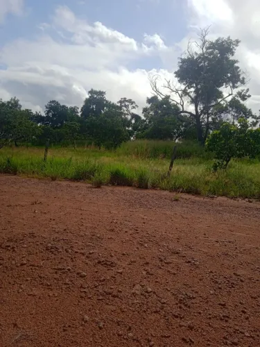 VENDE-SE TERRENO GRANDE- VILA SÃO SILVESTRE OU TROCO 
