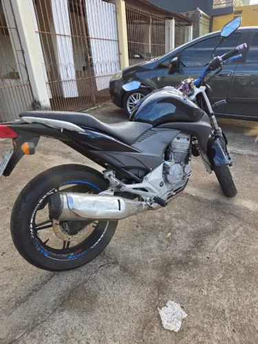 Honda CB 300R 2012 - Azul Perolizado