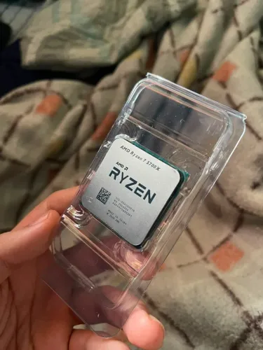 Ryzen 7 5700x