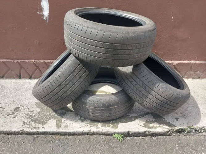 Pneu Bridgestone 225/45R17 91w
