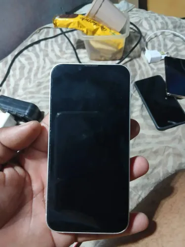 Troco iphone 13 por moto ou vendo