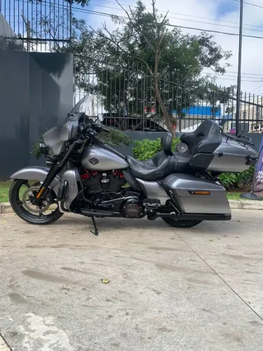 HARLEY-DAVIDSON CVO LIMITED