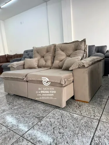 Sofá Retrátil e Reclinável 2m pillow 16cm  - tecido veludo