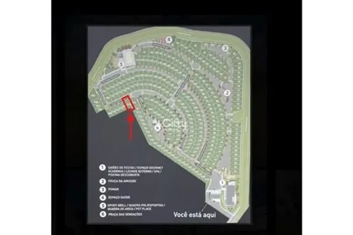 Lote em Condomínio Clube - Santa Cândida / Curitiba - 214