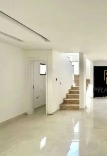 Sobrado com 3 dormitórios à venda, CAMPO COMPRIDO , CURITIBA - PR