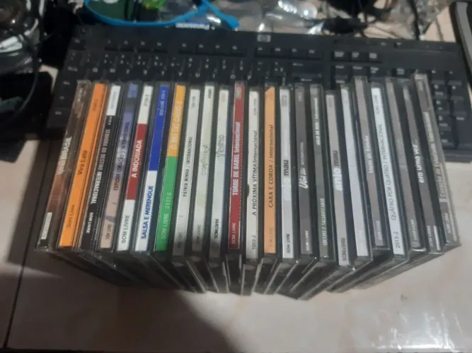 23 CDs originais de novelas 