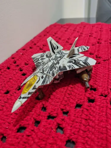 Transformers DOTM deluxe Starscream original completo