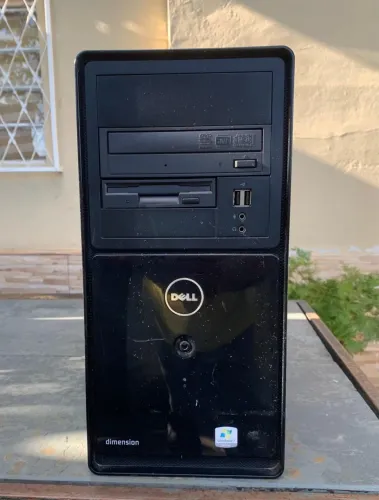 Gabinete Dell Dimension 3000Series,Pentium 4/478,2.8Ghz,2 giga Memória Ddr400, Windows XP