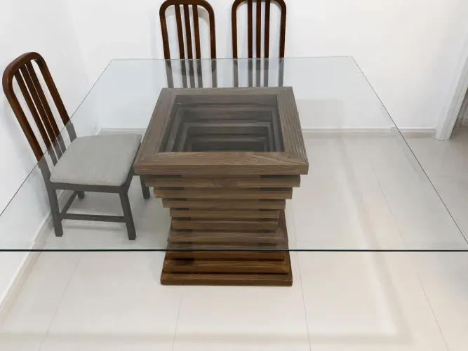 Mesa de jantar 8 lugares com tampo de vidro temperado e base de madeira