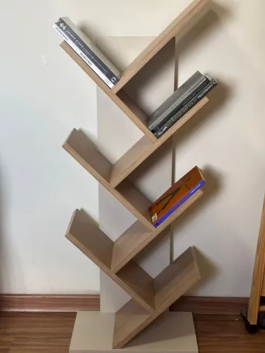 Estante para livros de MDF