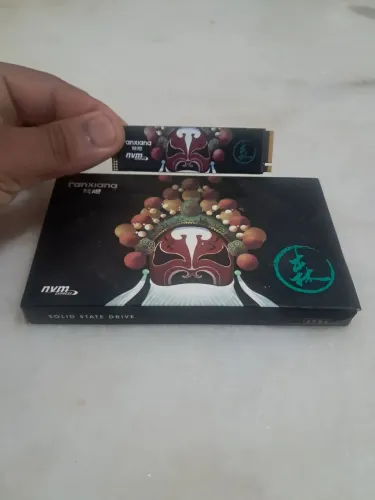 SSD NVME 1TB / 7450MBs de Leitura / M.2 2280.