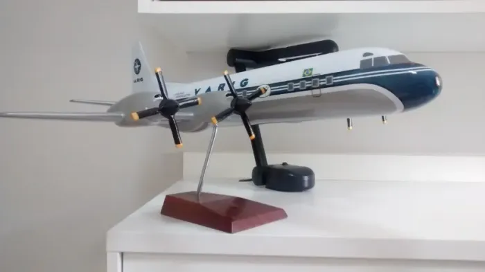 Maquete Avião Electra II