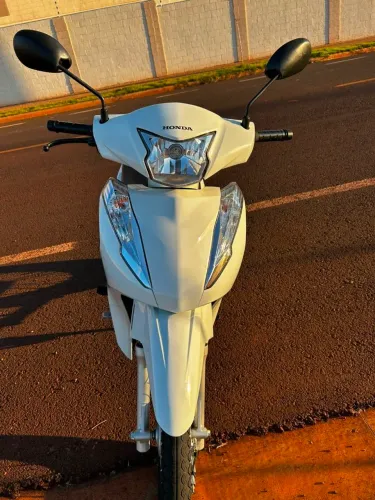 Biz 110i única dona