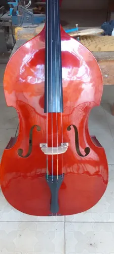 Contrabaixo 4/4