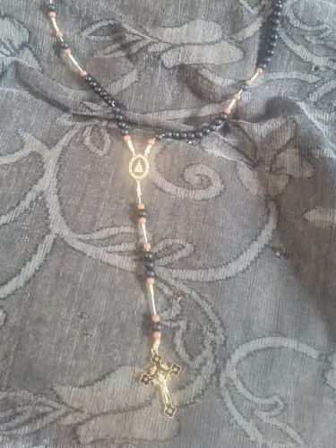 To. Terço crucifix fixo