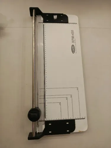 Refiladora de papel até tamanho A3