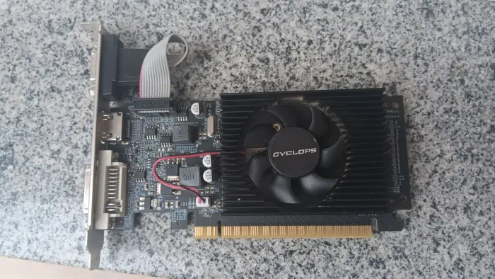 Paca de video gt610 2vr