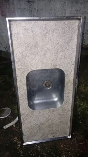 Vendo pia pra cozinha marmorite ase de concreto 