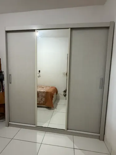 Guarda-roupa