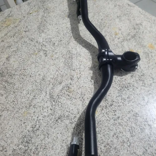 GUIDÃO DE BIKE 720MM COM MESINHA E MANETES